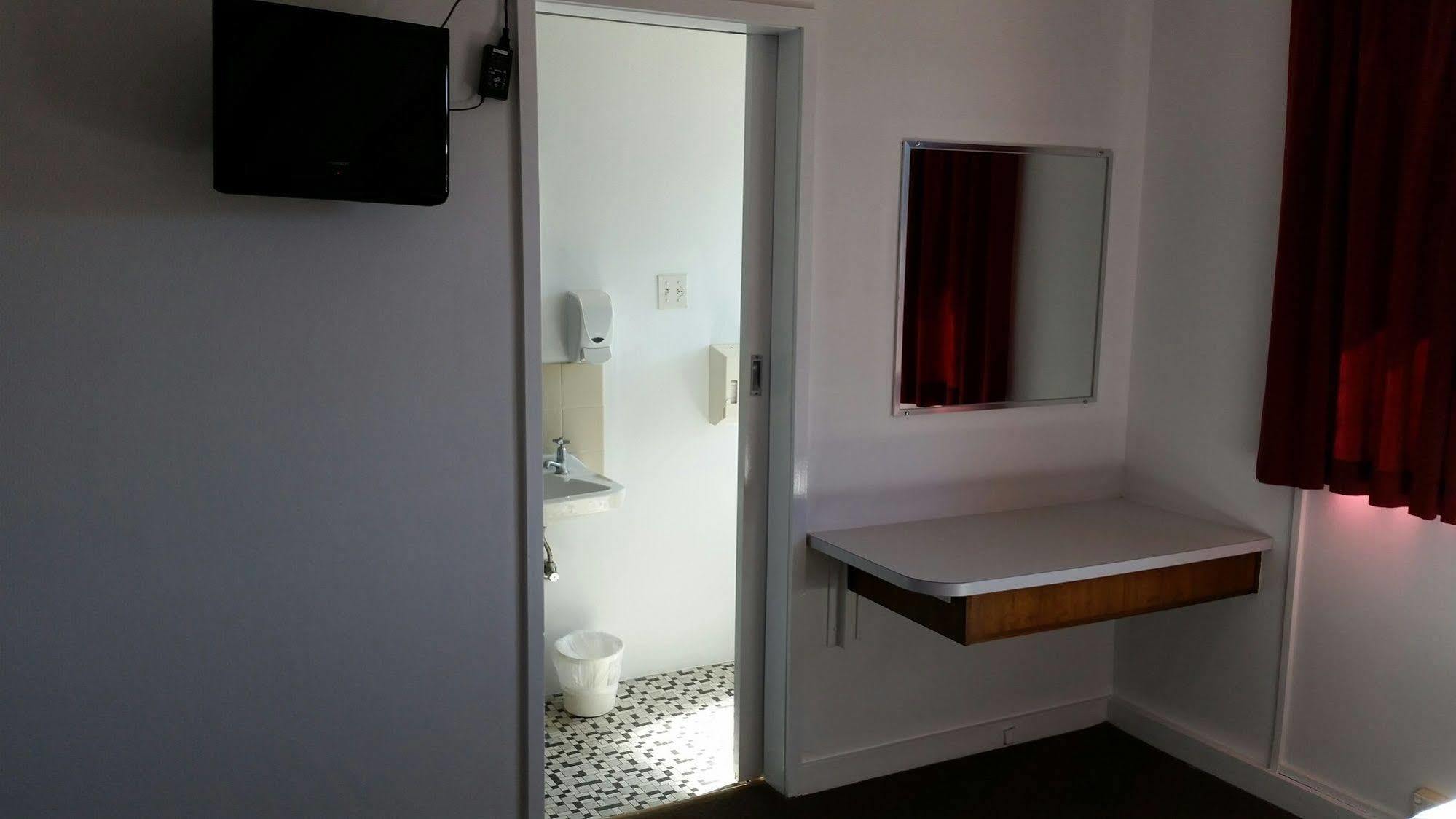 Hotel Beach House Nambour Exterior foto